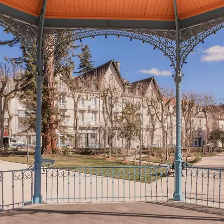 Apartmán Magnifique 2 Pieces Lumineux Avec Ascenseur Face Au Jardin Public Et Thermes Au Coeur De La Salies-de-Béarn